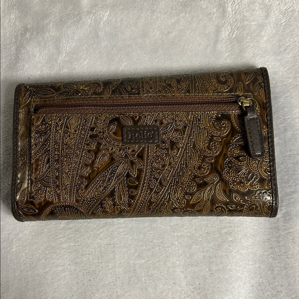 Relic Brown Embossed Leather Trifold Wallet With Checkbook Insert.